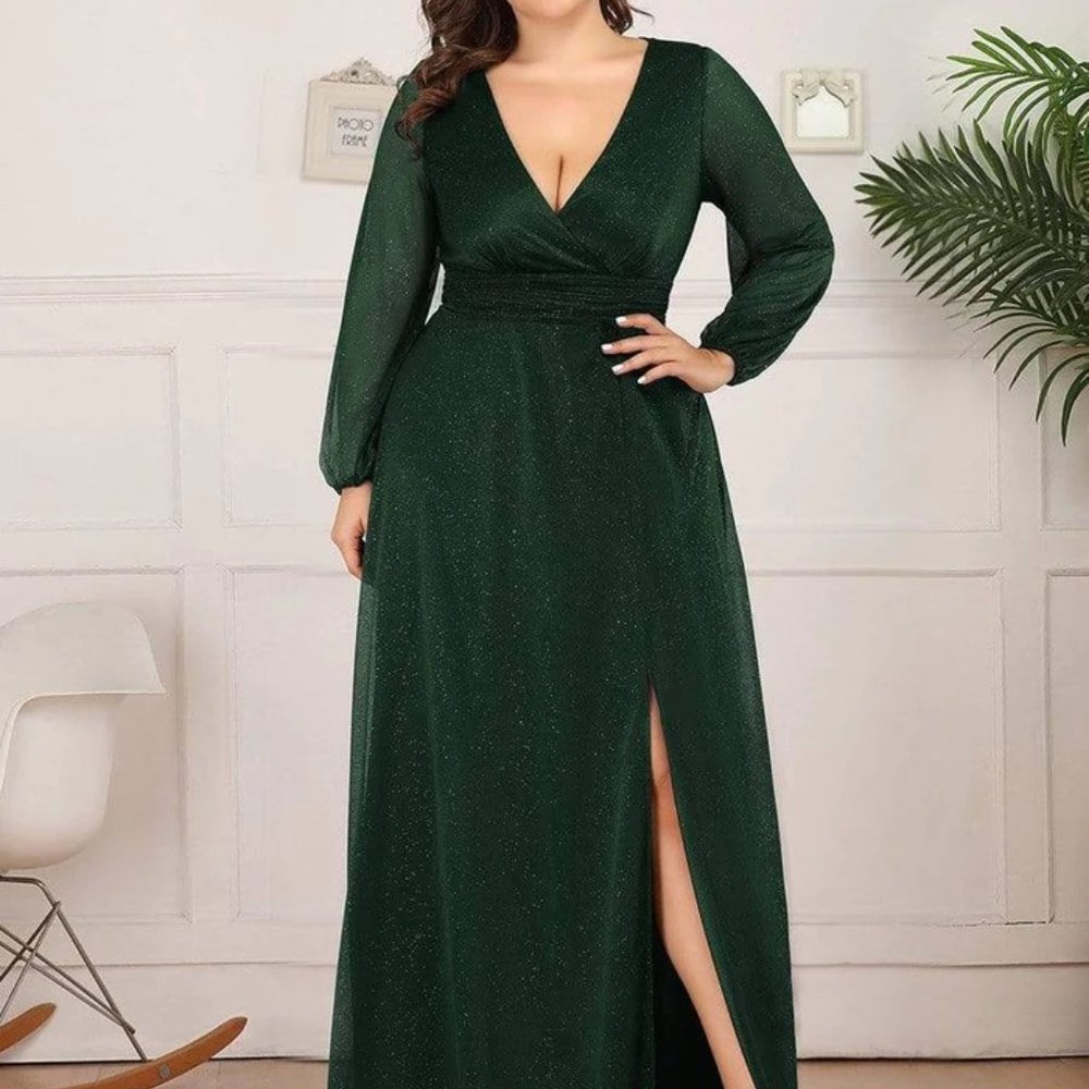 Plus Size V-Neck Sparkly Puff Sleeve Dark Green Evening Dress for Women